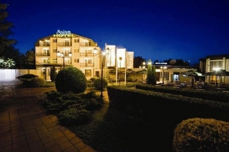 Hotel Sajam Nowy Sad Zewnętrze zdjęcie